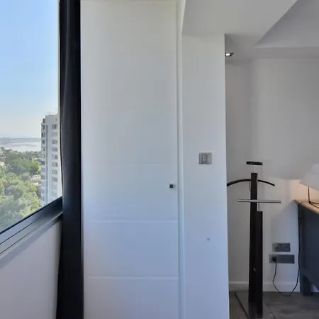 In A 8 Hectares Park Incredible View Apartment *